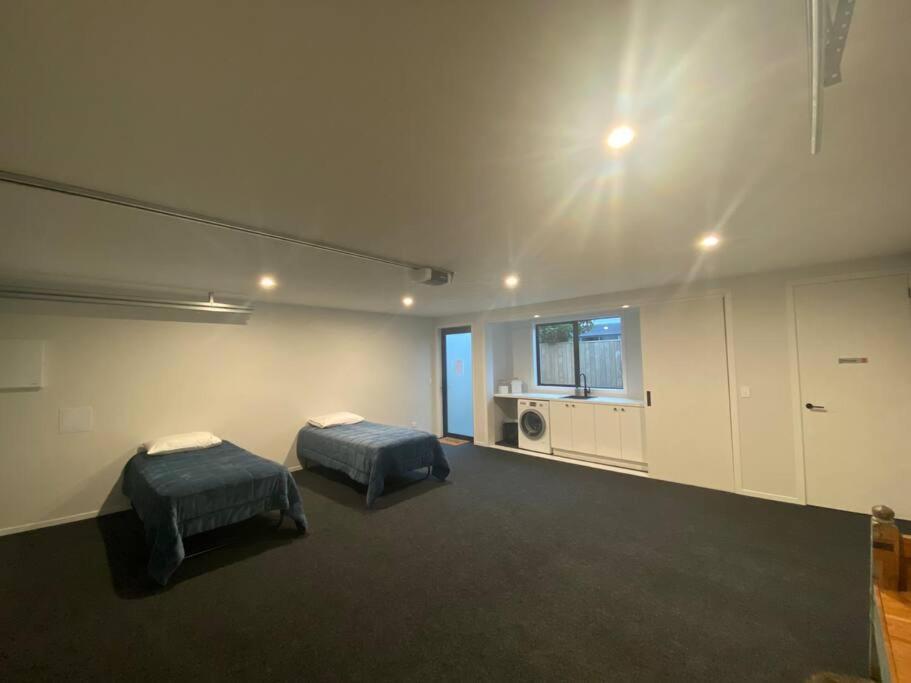 Villa Luxury Escape In Cbd - Walking Distance To Town à Tauranga Extérieur photo