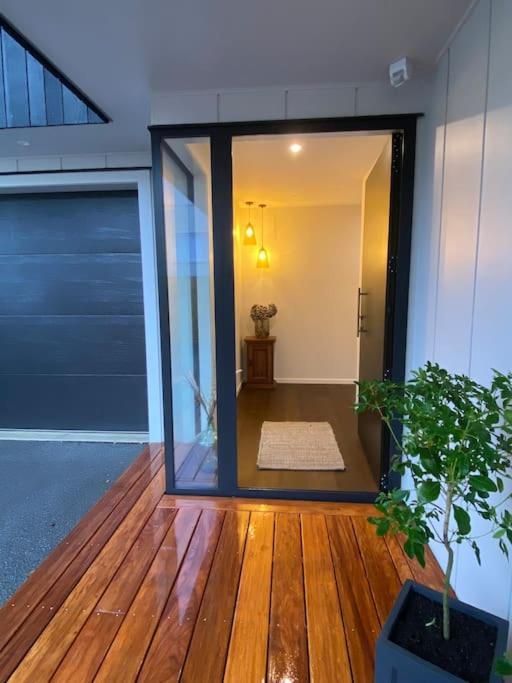 Villa Luxury Escape In Cbd - Walking Distance To Town à Tauranga Extérieur photo